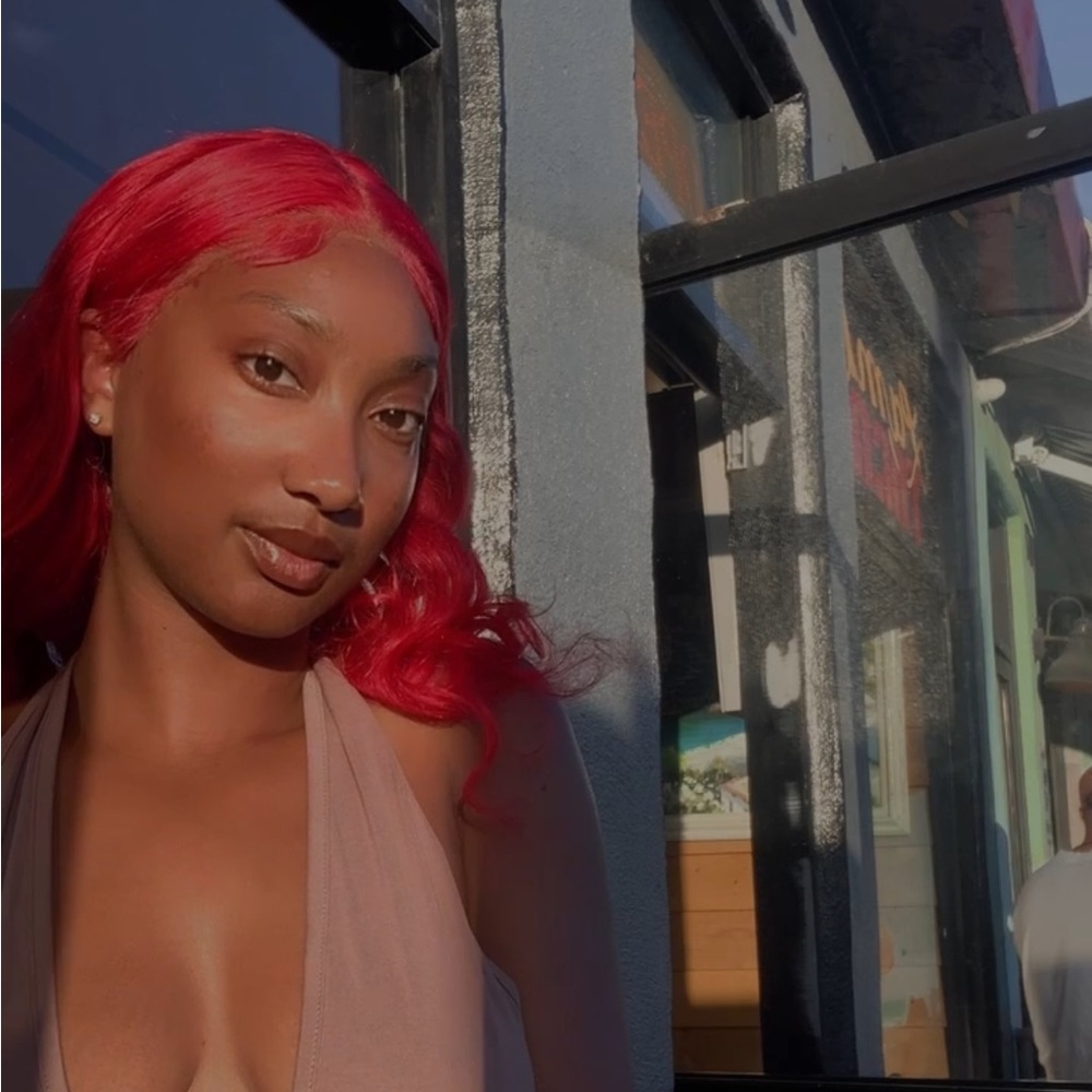 Meet your Posher, Daya